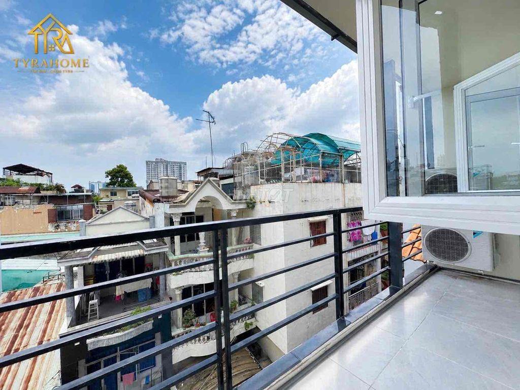 1PN ngay Huỳnh Văn Bánh gần ngã 4 Phú Nhuận, bancong lớn, sofa lớn