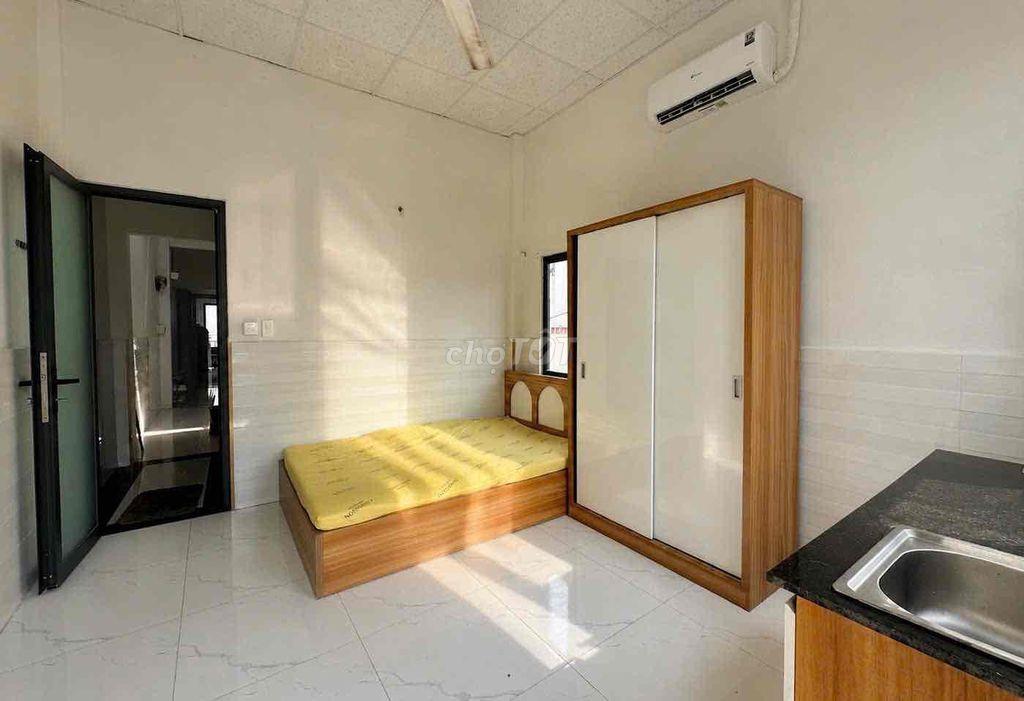 phòng trống cực đẹp ở dương quãng hàm