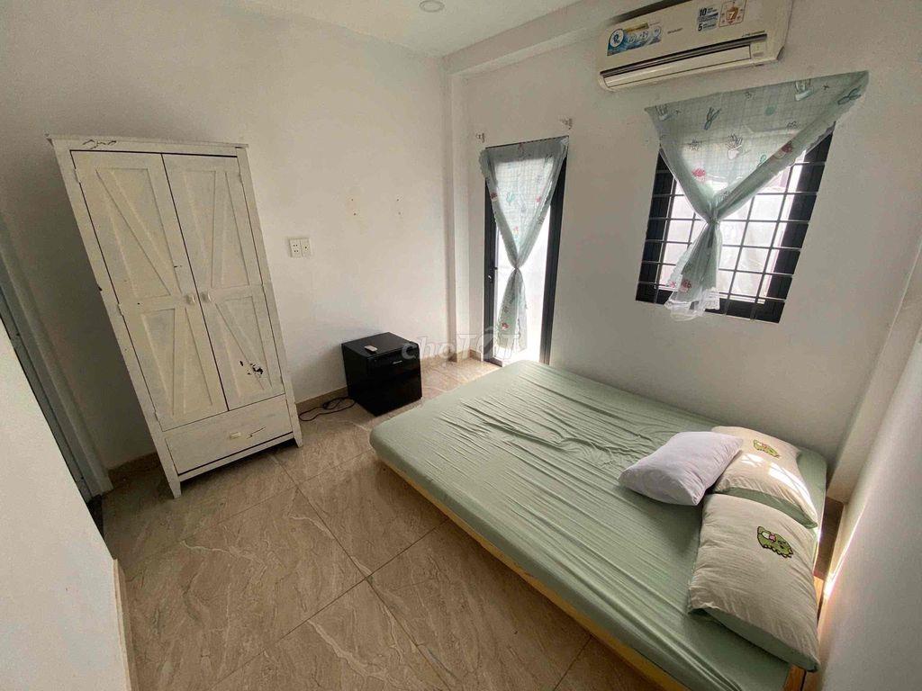 Phòng trọ sinh viên 4tr có máy lạnh và nệm
