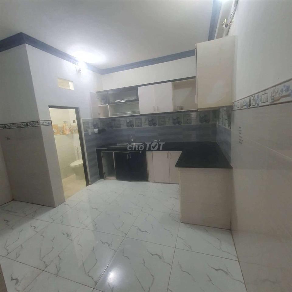 Nhà mới Phân Huy Ích dt 4x15m đúc lững 3pn