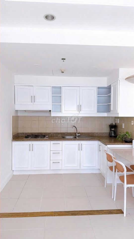 Cho thuê chung cư Ruby Garden, 02 Nguyễn Sỹ Sách - 2PN, NTCB giá 10tr
