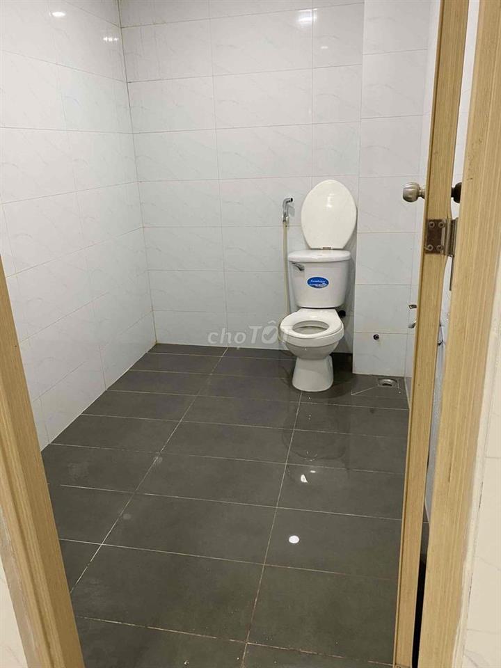 nhà nguyên căn 2 tầng hẻm 116 Thiên Phước, cách ĐH Bách Khoa 700m