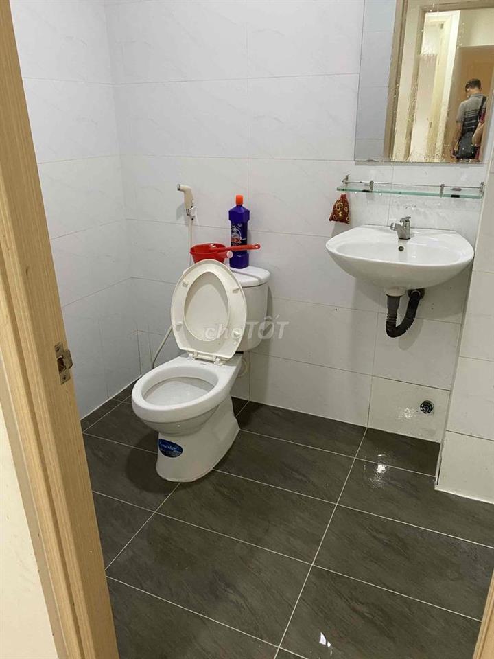 nhà nguyên căn 2 tầng hẻm 116 Thiên Phước, cách ĐH Bách Khoa 700m
