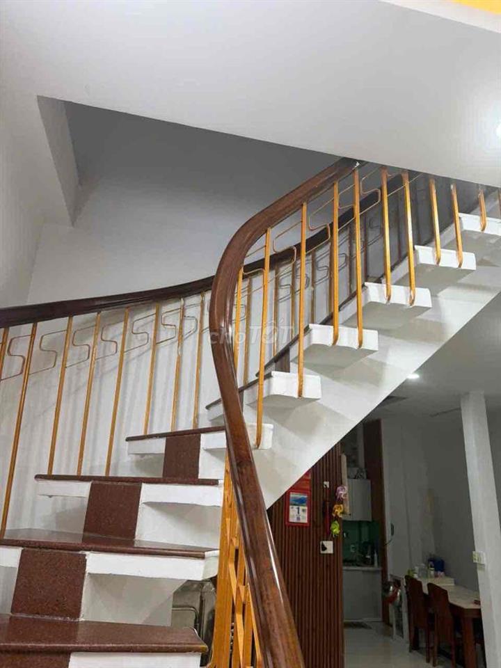 nhà chính chủ cần bán