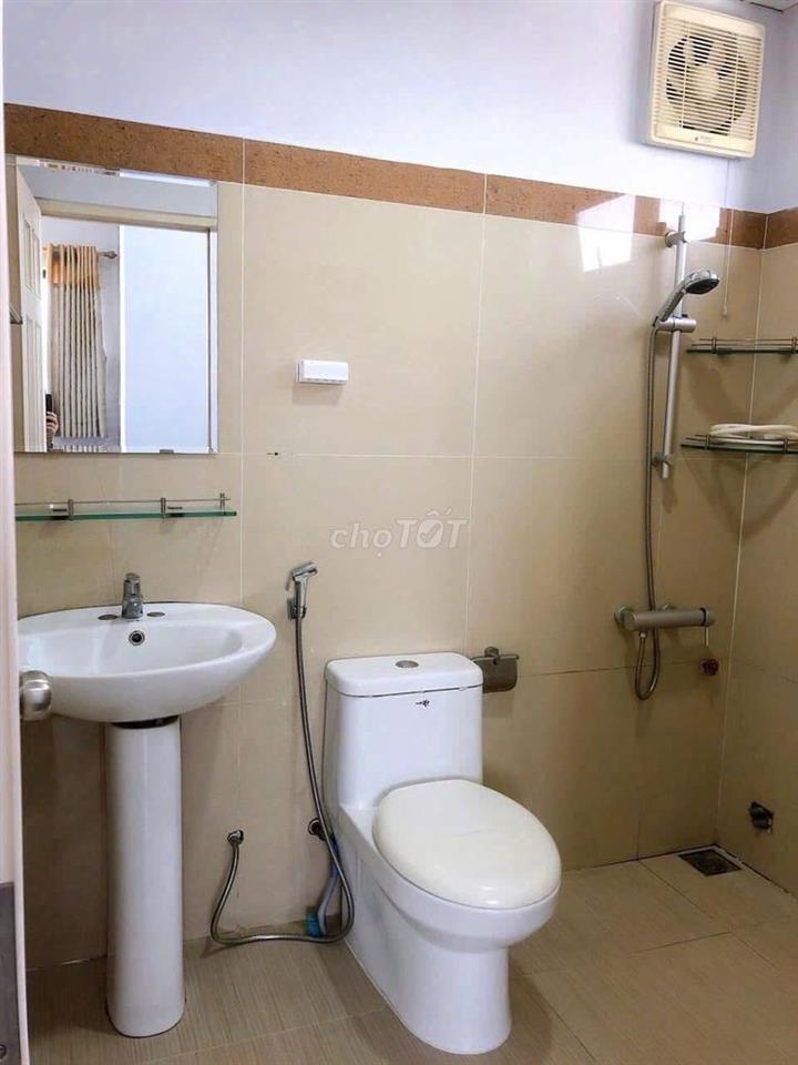 Chung cư Âu cơ Tower-Tân Phú: 89m2,3p ngủ,2wc,10,5tr/th