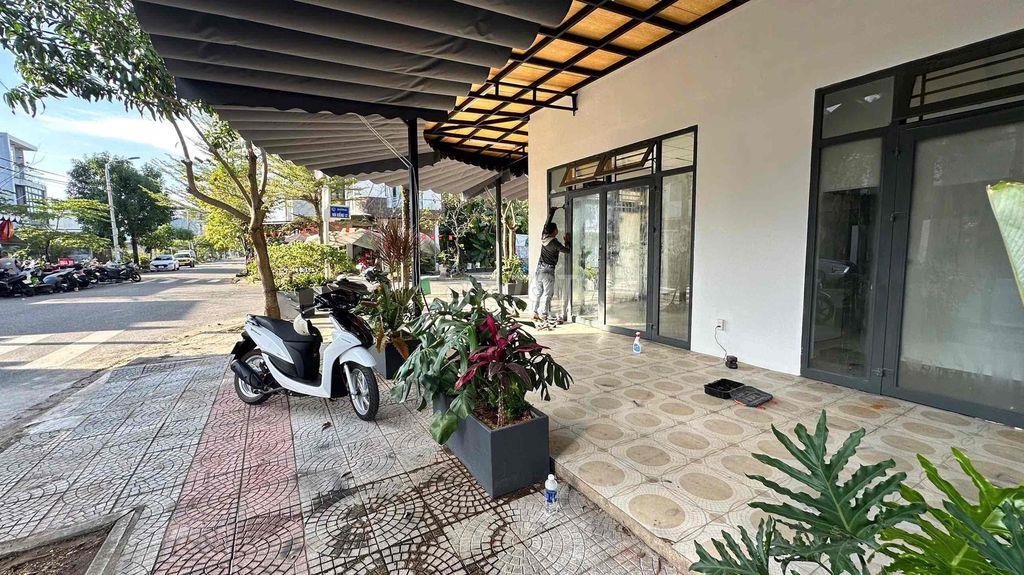🔥 CHỦ NGỘP – HẠ GIÁ CÒN 10,7 TỶ – BÁN NHANH NHÀ LÔ GÓC NAM HÒA XUÂN! 🔥