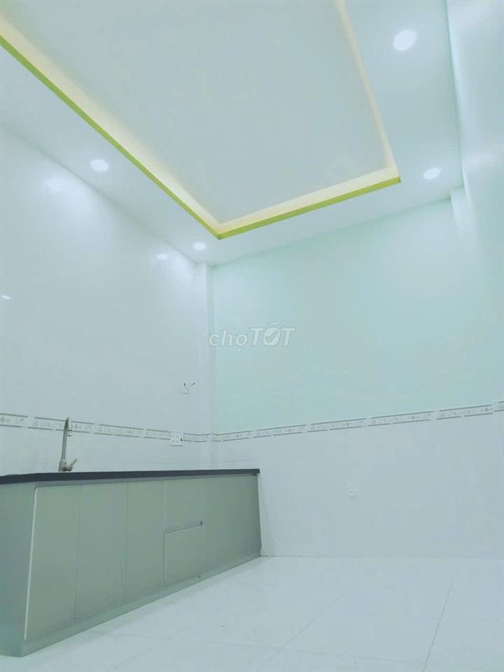 (Hình thật)(CHÍNH CHỦ) CHO THUÊ NHÀ NGUYÊN CĂN (Ngay ngã ba - Nhà mới)