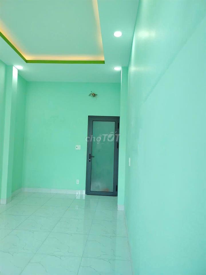 (Hình thật)(CHÍNH CHỦ) CHO THUÊ NHÀ NGUYÊN CĂN (Ngay ngã ba - Nhà mới)