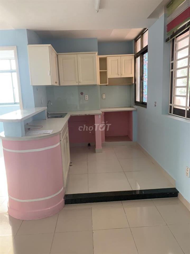 Bán căn hộ CC Lê Thị Riêng, Q10, thang máy,  55m2, 3.05 tỷ, sổ hồng