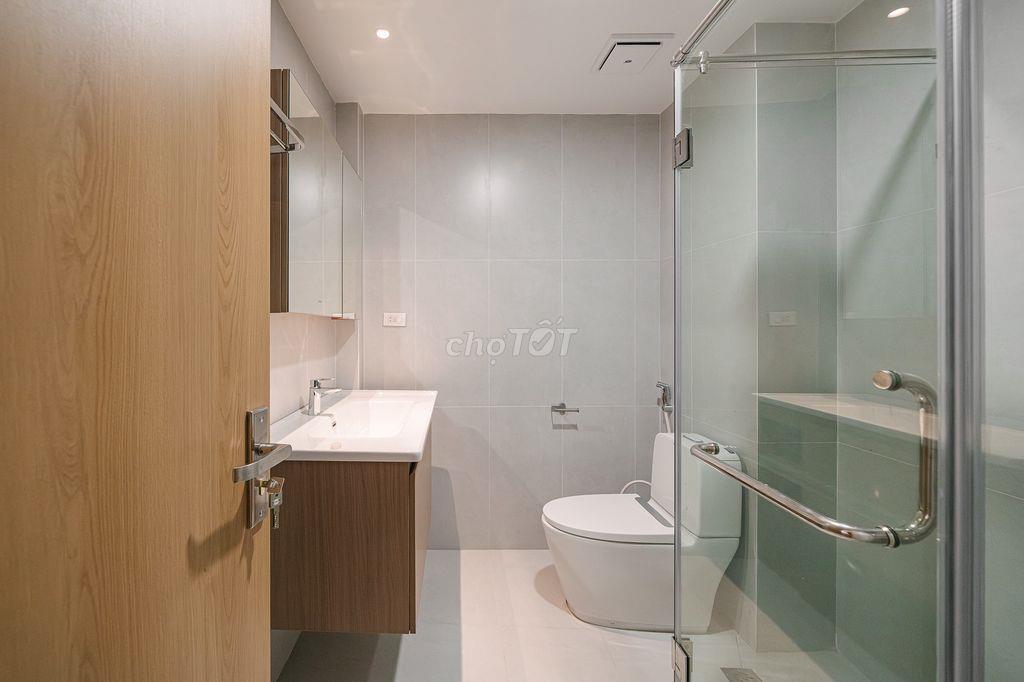 Cho thuê CH 3PN 115m2 mặt hồ Bồ Đề, Long Biên | Full nội thất cao cấp