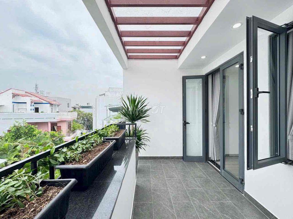 Cho thuê nhà 3 tầng Full nội thất kiệt 4m Hoàng Diệu, Trung tâm Tp ĐN