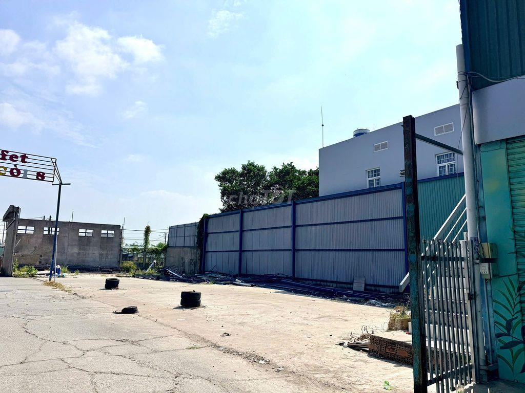 Cho thuê mặt bằng 1.000m² đường Nguyễn Tri Phương, Thủ Dầu Một