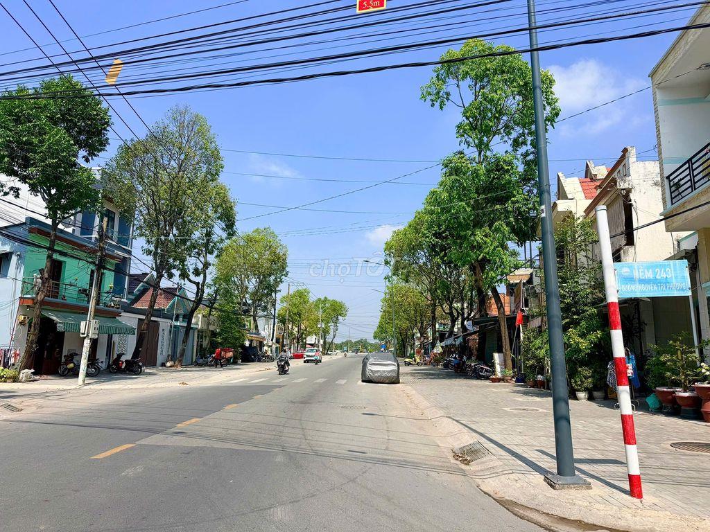 Cho thuê mặt bằng 1.000m² đường Nguyễn Tri Phương, Thủ Dầu Một