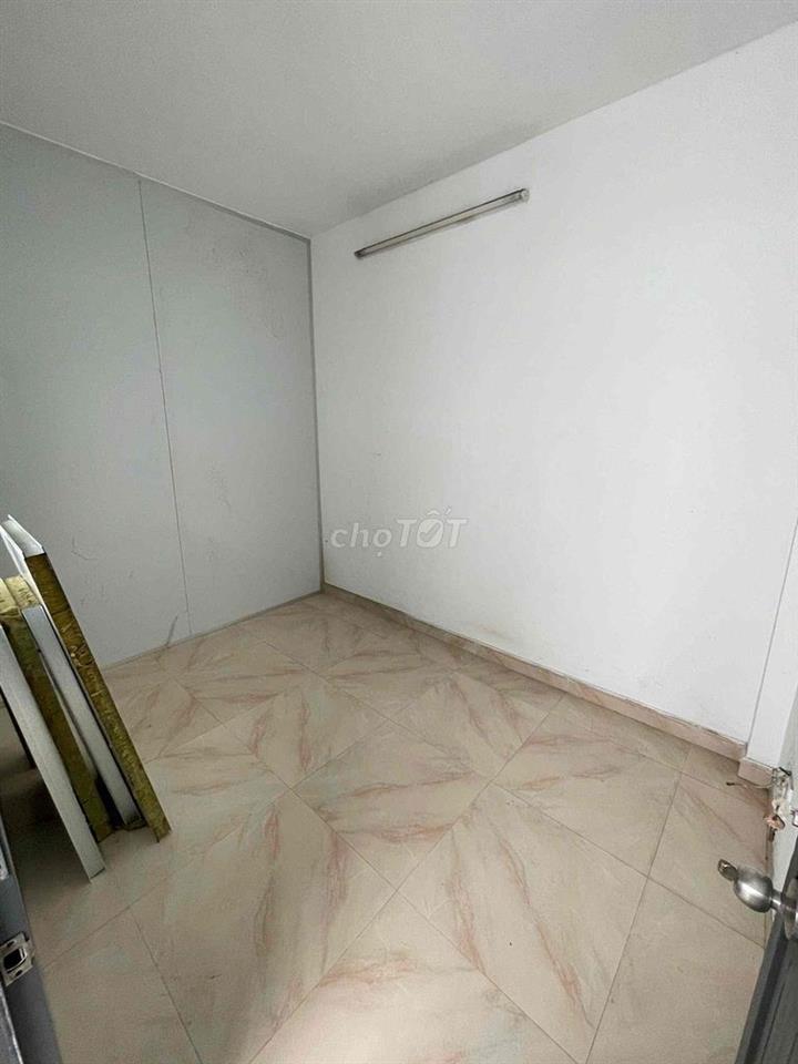 cho thuê phòng dạng nhà nguyên căn 1 trệt - 1 lầu - 2 phòng ngủ 2 WC
