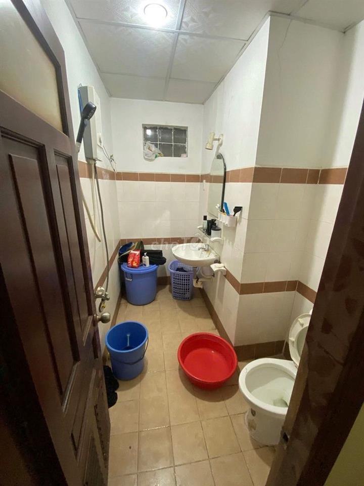Chung cư 590- CMT8-P.Nhiêu Lộc:80m2,2p ngủ, không NT giá 11tr/th