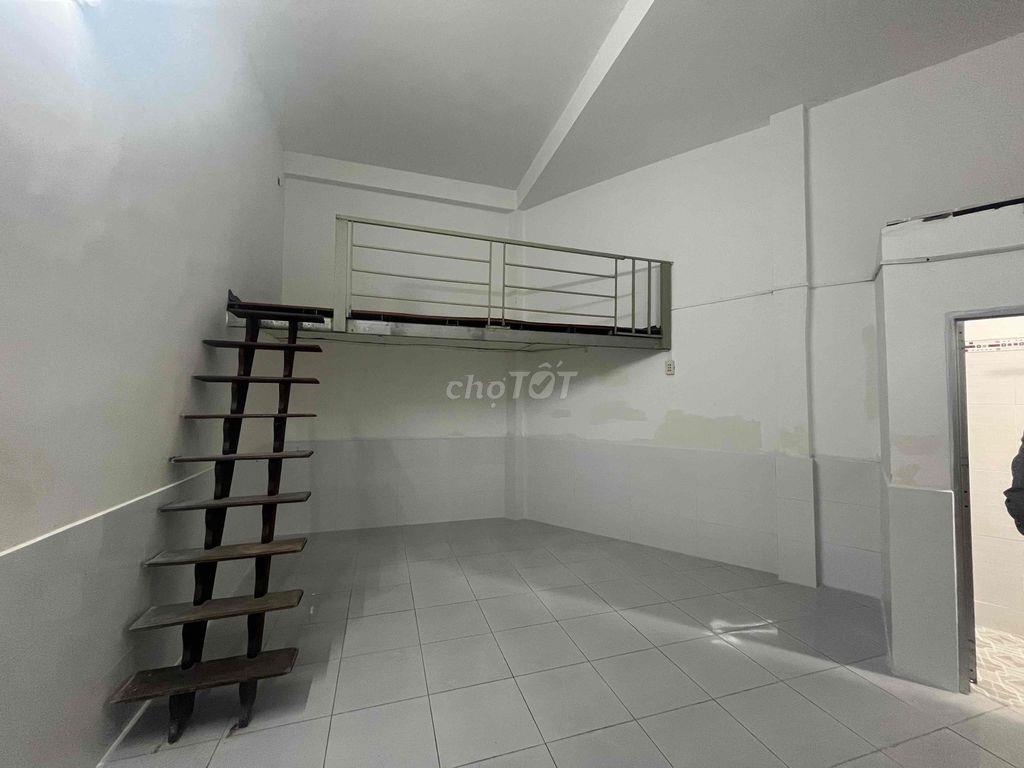 Phòng trọ lối đi riêng