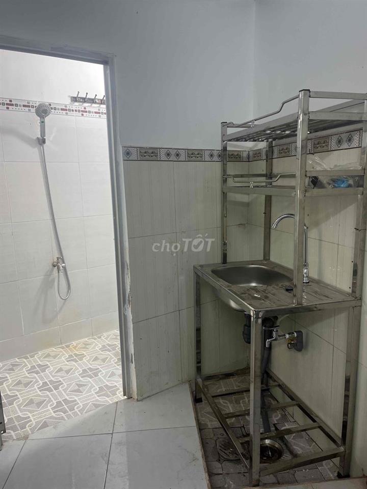 Phòng trọ lối đi riêng