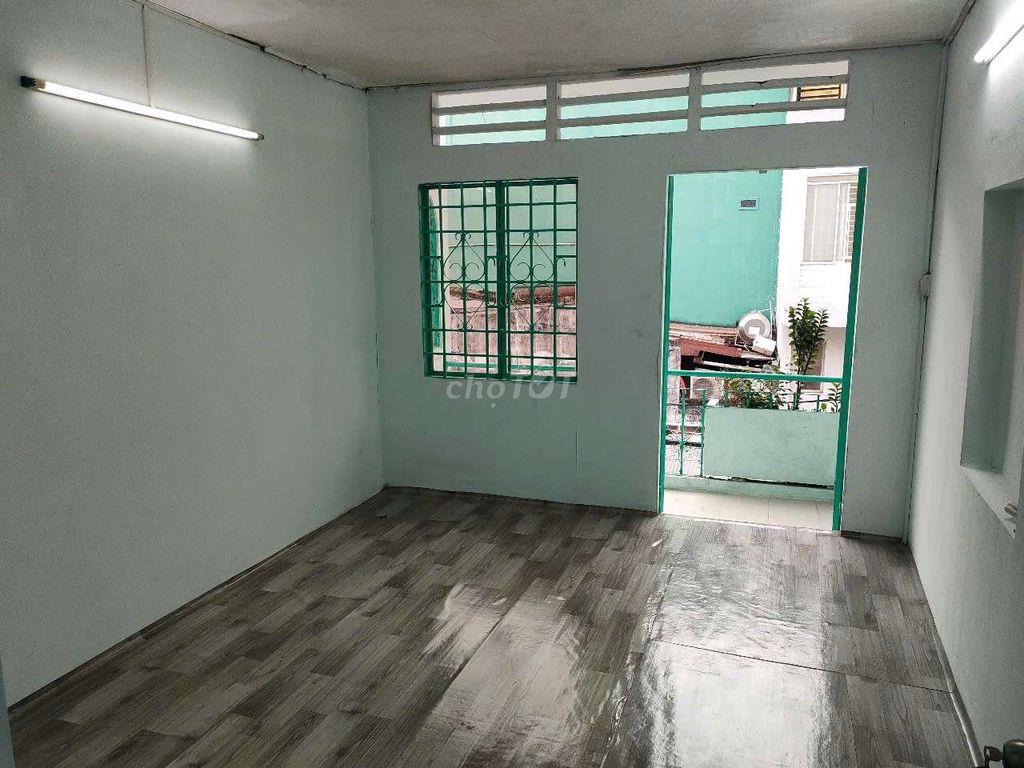 Cho thuê nhà chính chủ mặt tiền 146 Lê Thị Bạch Cát, quận 11
