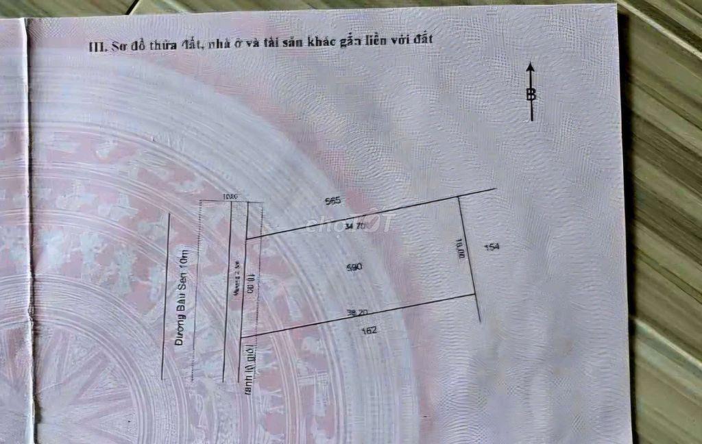 Bán đất mặt tiền 
