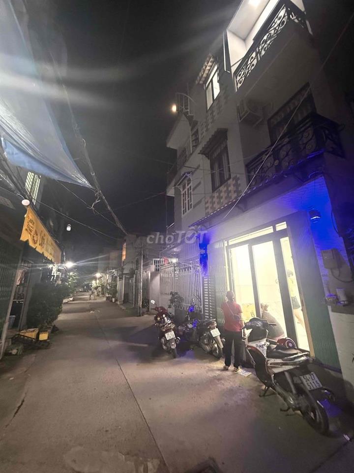 🟣🟣🟣🟣 NHÀ TIỂU THƯ HẺM 1886 GIÁ 8 TRIỆU Ở LIỀN 🟣🟣🟣🟣