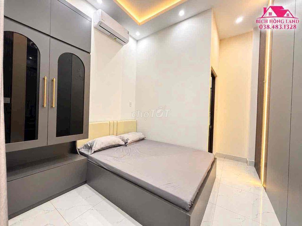 🟣🟣🟣🟣 NHÀ SÂN VƯỜN HẺM 2581 HTP CÓ NỘI THẤT Ở LIỀN 🟣🟣🟣🟣