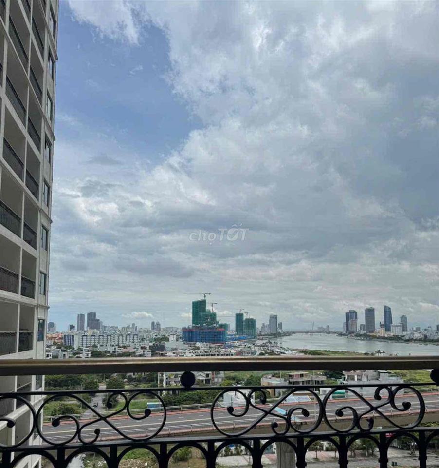 Cho thuê căn hộ cao cấp 5 sao Dát Vàng Đà Nẵng,
