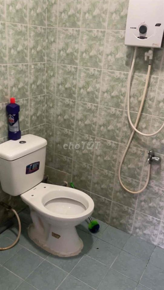 Tìm người ở ghép