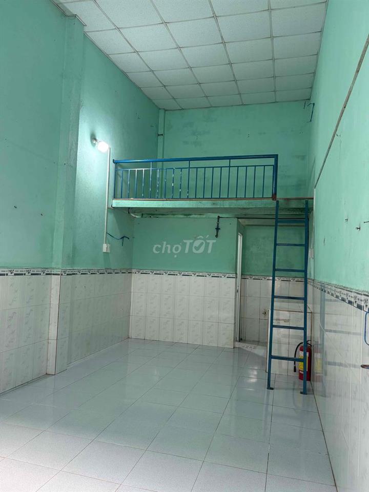 Phòng trọ 27m2 gần trường Cao đẳng Công thương Q9, phường Phước Long