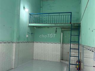 Phòng trọ 27m2 gần trường Cao đẳng Công thương Q9, phường Phước Long