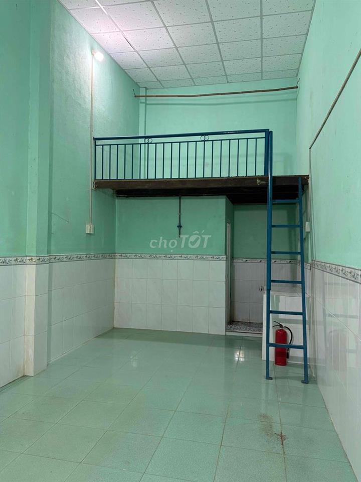 Phòng trọ 27m2 gần trường Cao đẳng Công Thương, Q9 cũ