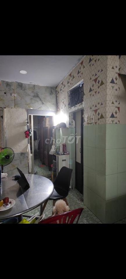 Cho thuê phòng 35m2 trung tâm Nha Trang
