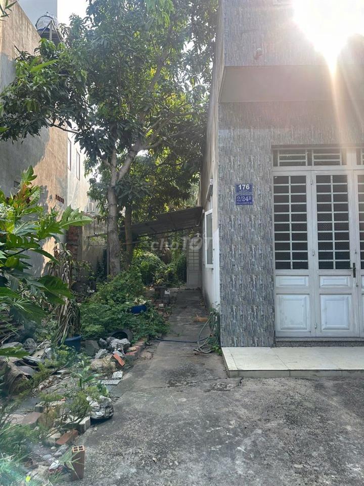 Bán gấp nhà mặt tiền đường 23, Bình Chánh 