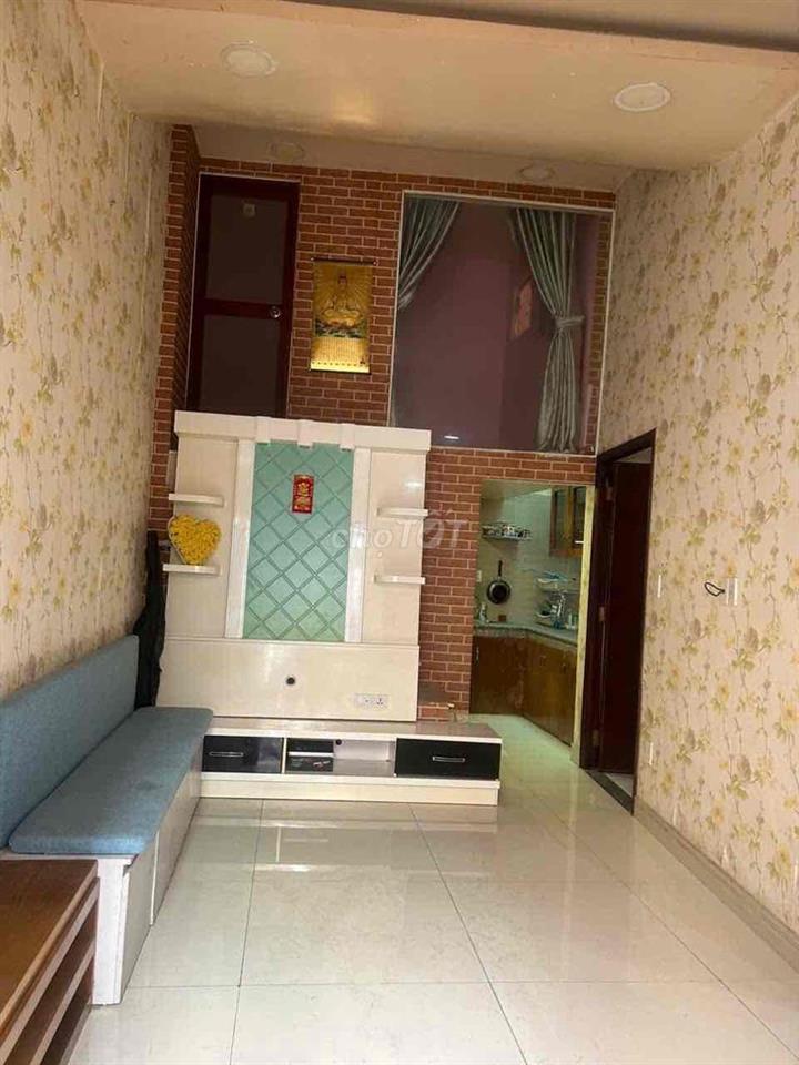 nhà 3phòng ngủ gần chợ Tân Định