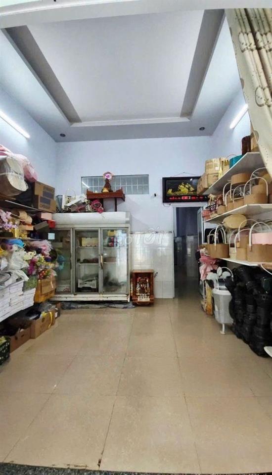 🌹 KHÔNG Ở NỮA BÁN GẤP NHÀ C4 S.H.R - TÂN PHÚ TRUNG CỦ CHI - GIÁ 930TR