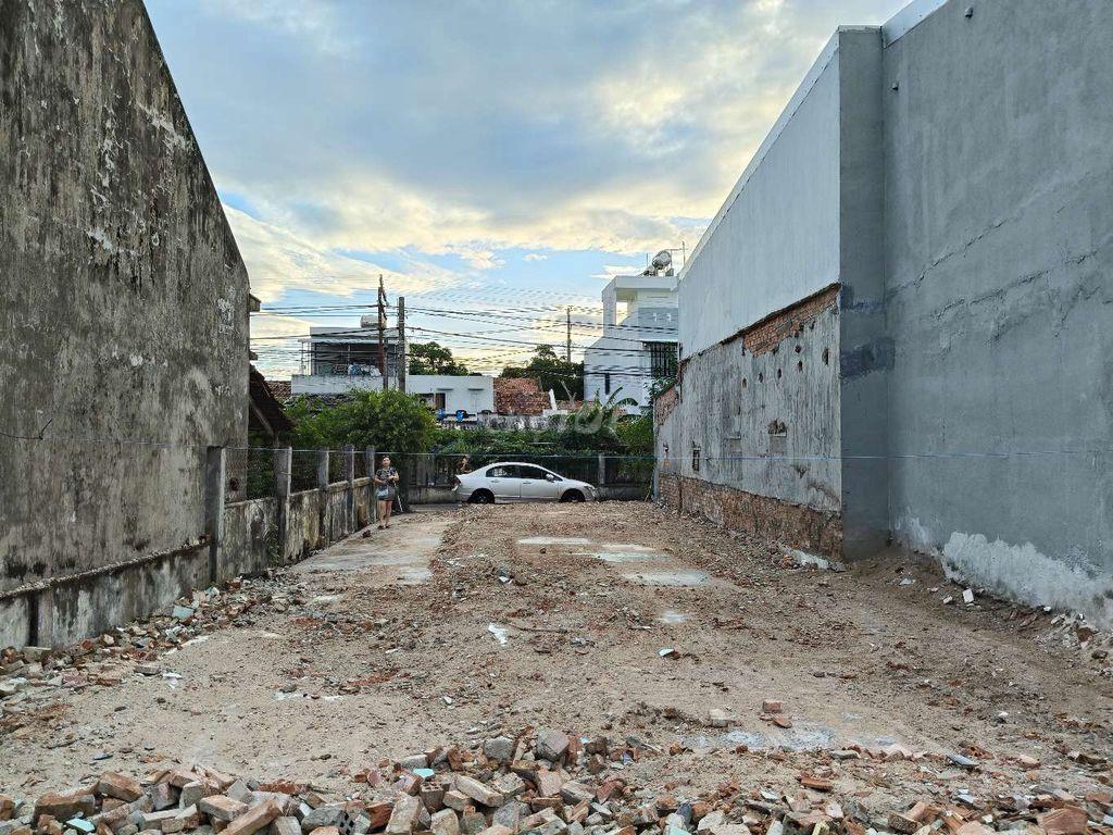 Bán đất ở KDC hiện hữu