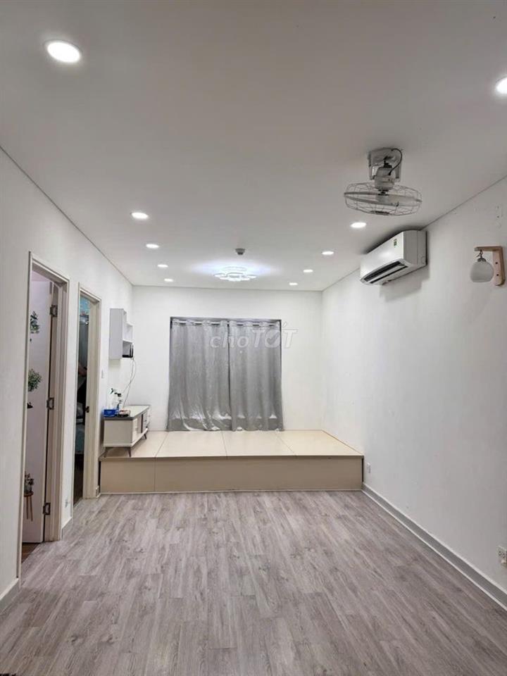 Bán căn hộ 2PN, 51m2 tại Nguyễn Hữu Thọ, 3,4 tỷ VND