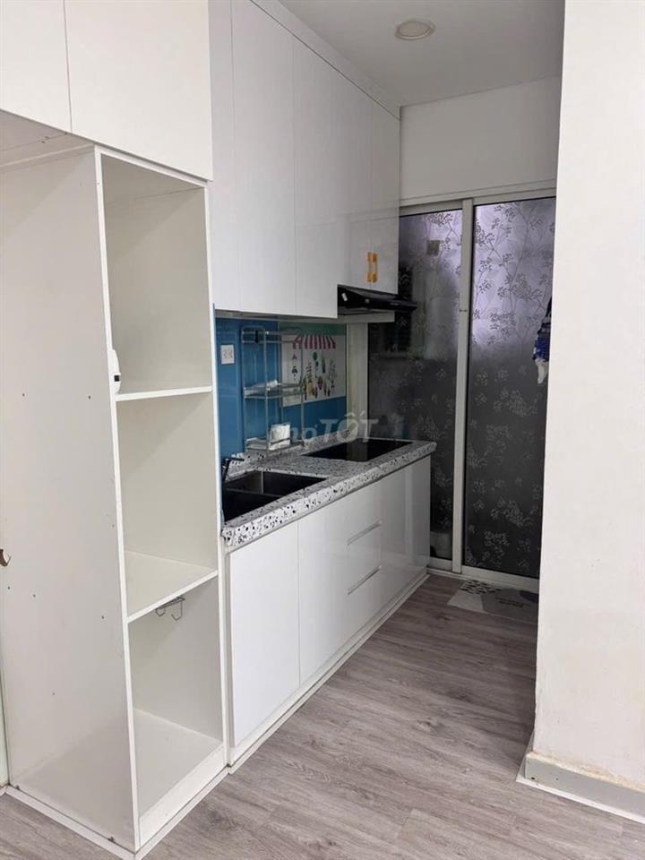 Bán căn hộ 2PN, 51m2 tại Nguyễn Hữu Thọ, 3,4 tỷ VND
