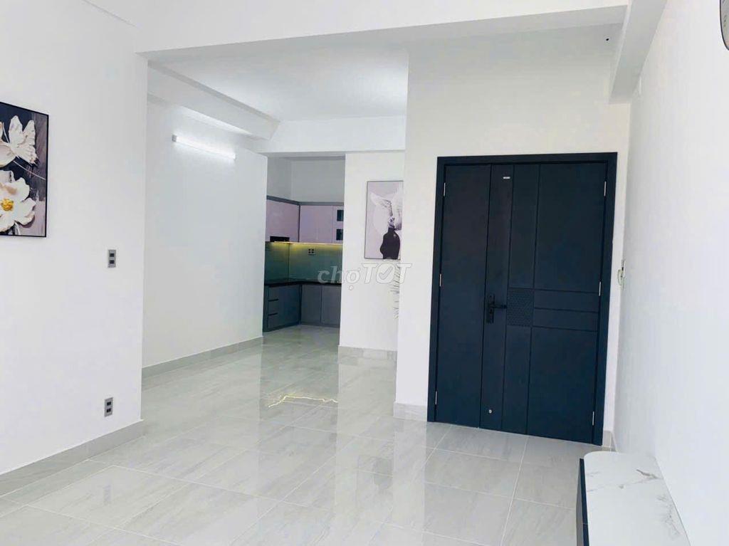 CC 590 CÁCH MẠNG THÁNG 8 QUẬN 3 – 82M2 (2PN 2WC)  – GIÁ : 11 TR/THÁNG