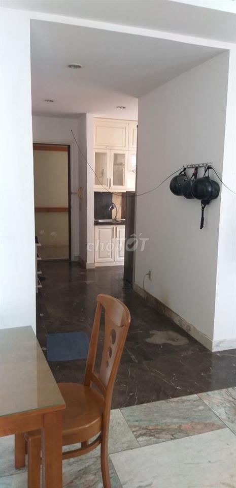 CĂN 2PN 2WC GIÁ RẺ NHẤT QUẬN 3!CHO THUÊ SCREC TOWER - 11tr/th