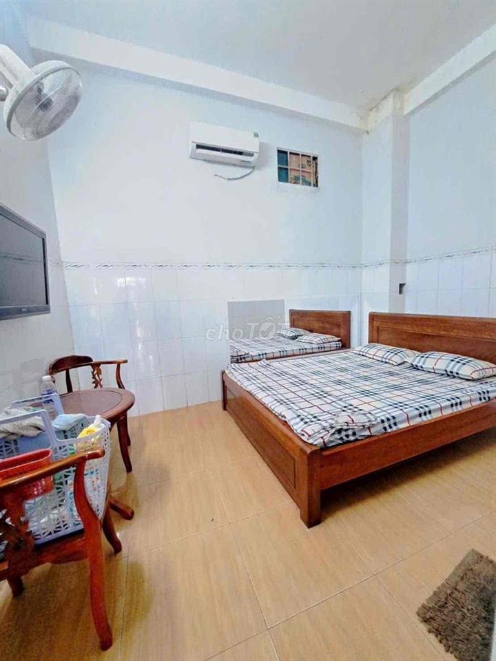 CHỈ 4.7 TỶ MÀ CÓ NGAY KS MINI 8 PHÒNG - 2 TẦNG - NGUYỄN THỊ THỬ - HM