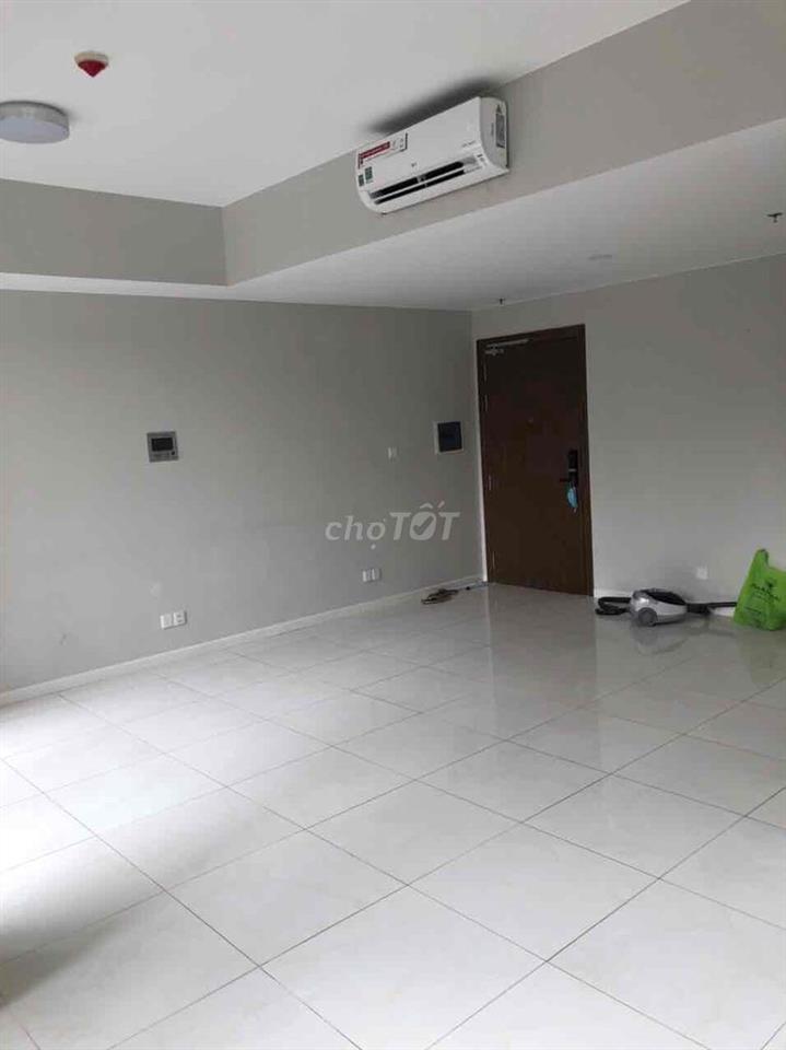 cho thuê văn phòng masteri an phú giá 13tr bao phí cuối t10 trống
