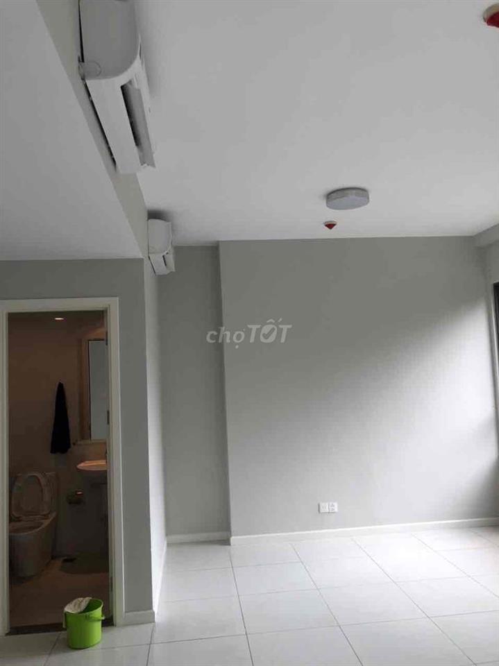 cho thuê văn phòng masteri an phú giá 13tr bao phí cuối t10 trống