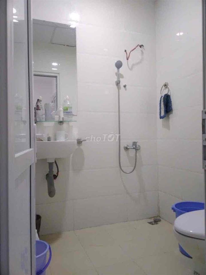 Bán căn hộ 2PN 2WC, Chung cư Bình Phú 2 (không nội thất)