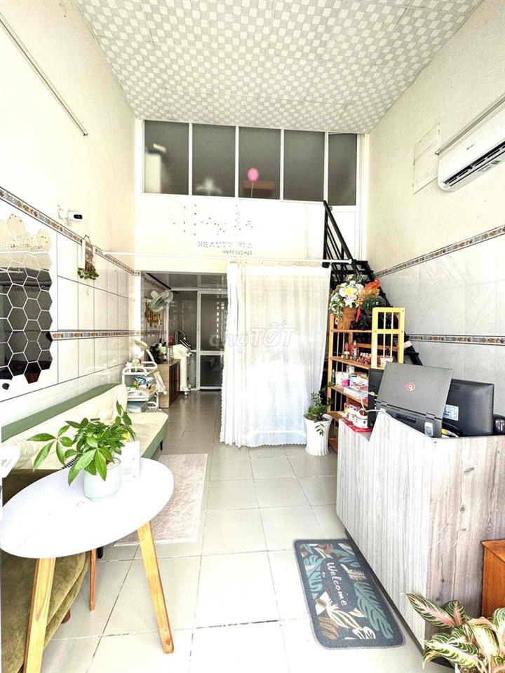 cho thuê nhà lộ nhựa Phạm Nguc Lão