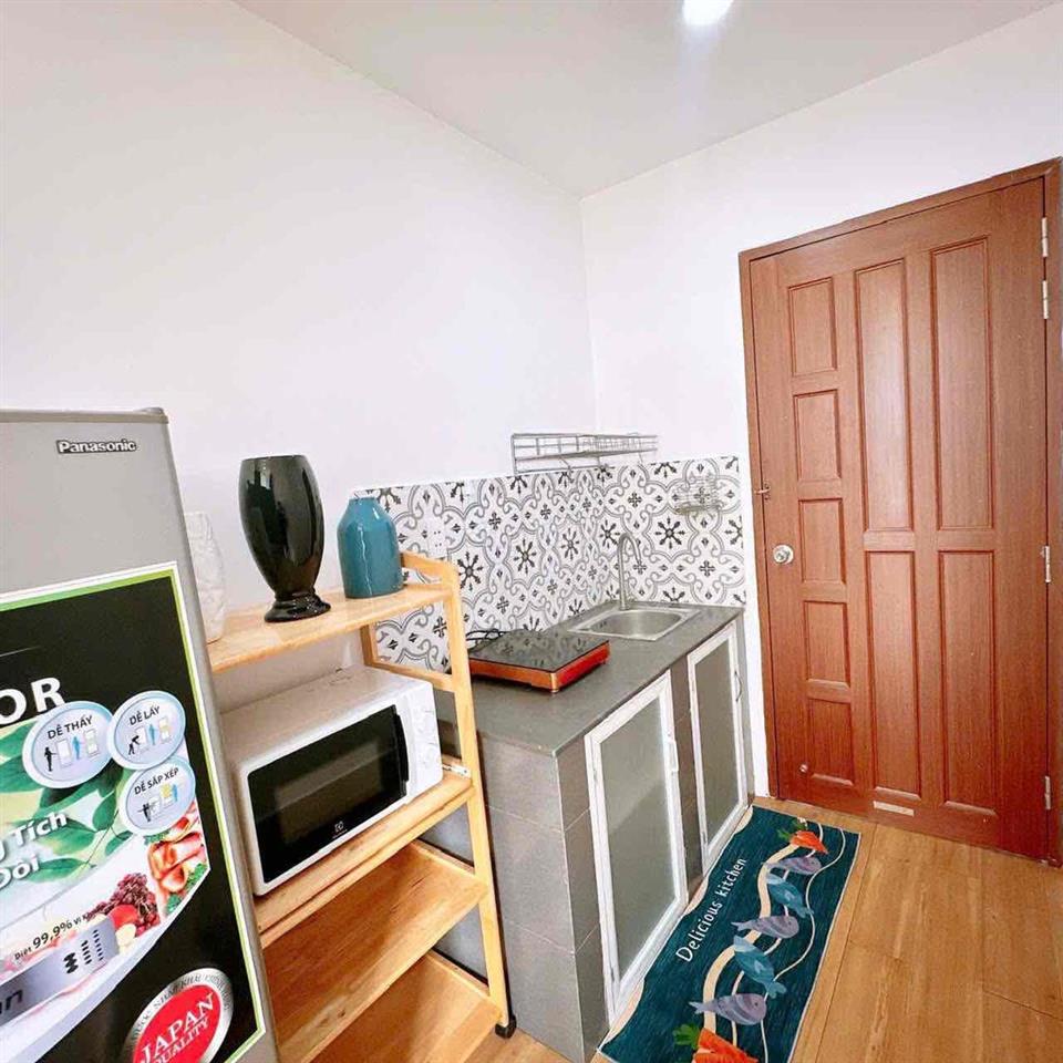 CĂN HỘ BAN CÔNG DIỆN TÍCH RỘNG GẦN HÀNG XANH