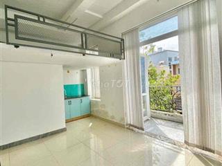 DUPLEX BAN CÔNG GẦN ĐẠI HỌC CÔNG NGHIỆP