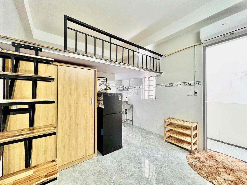 DUPLEX CỬA SỔ TRỜI NGAY DQH