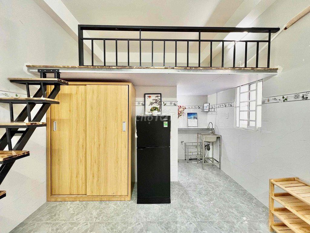 DUPLEX CỬA SỔ TRỜI NGAY DQH