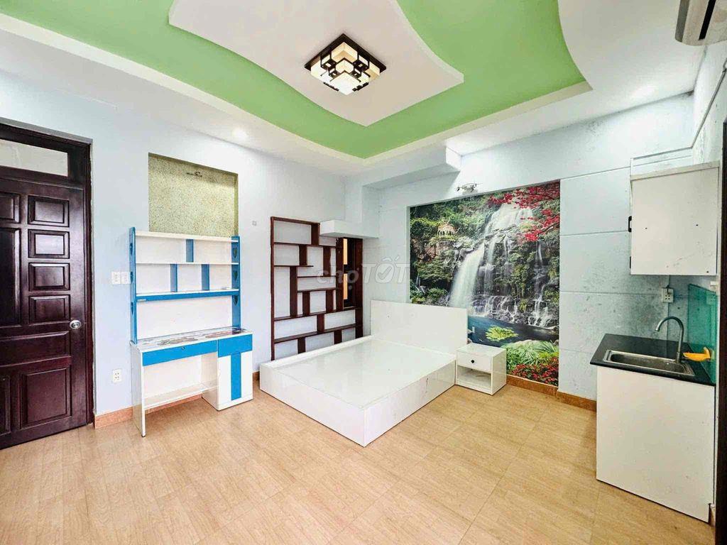 STUDIO CỬA SỔ THOÁNG GẦN GẦN CV VĂN HOÁ GV