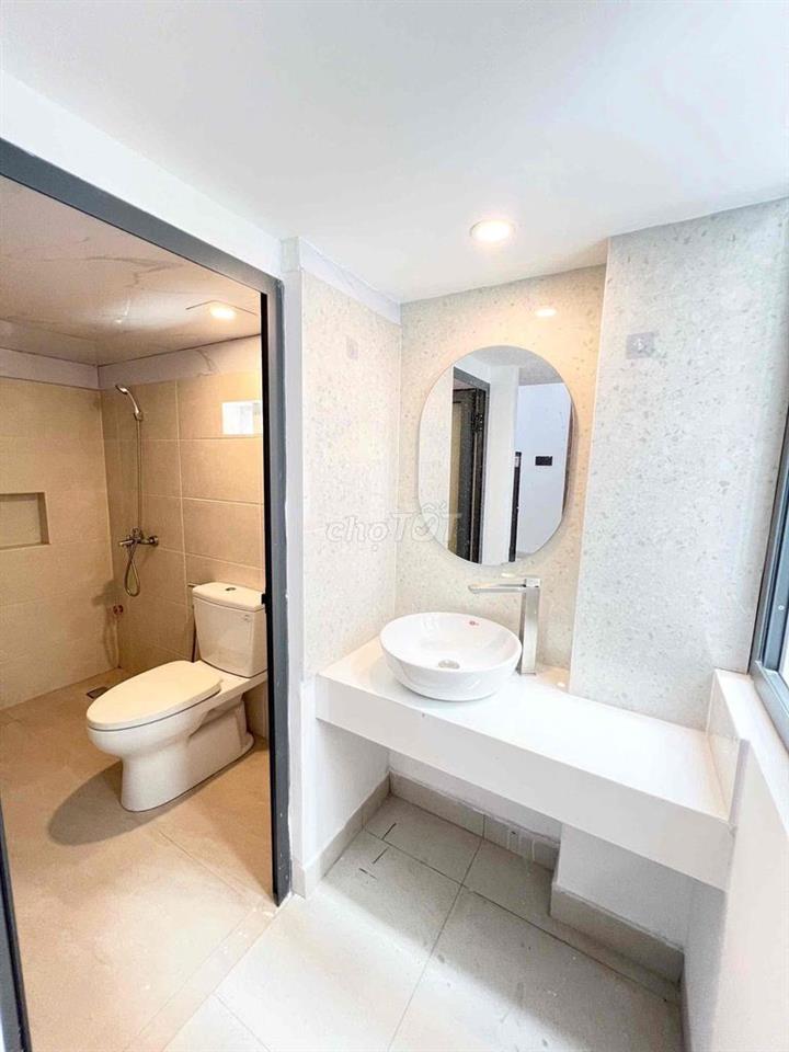 DUPLEX SANG XỊN MỊN CỬA SỔ TRỜI NGAY VĂN LANG